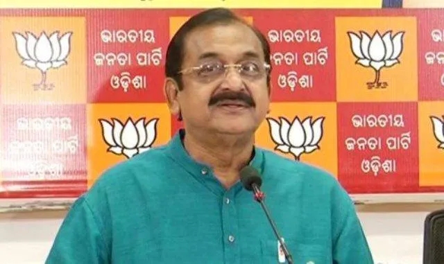 ନିର୍ବାଚନରେ ନିୟୋଜିତ ସରକାରୀ କର୍ମଚାରୀଙ୍କ ଭୋଟ ଗ୍ରହଣ ପାଇଁ ପ୍ରକ୍ରିୟାରେ ତ୍ରୁଟି ରହିଛି: ସମୀର ମହାନ୍ତି