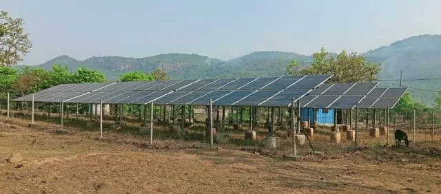 ନିଆଁଖୁଣ୍ଟାରେ କଟୁଛି ରାତି