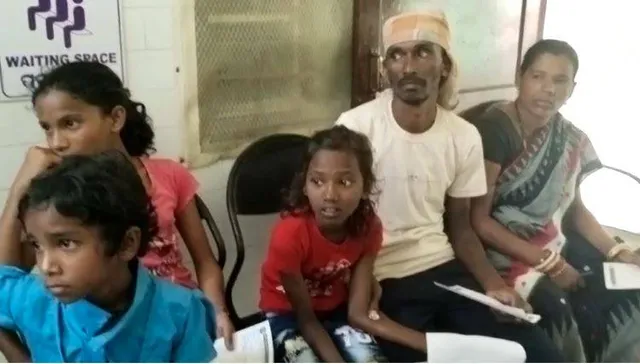 ପକୁଡ଼ି ଖାଇ ଶିଶୁ ଓ ମହିଳାଙ୍କ ସମେତ ୧୫ ଜଣ ଅସୁସ୍ଥ, ଡାକ୍ତରଖାନାରେ ଭର୍ତ୍ତି