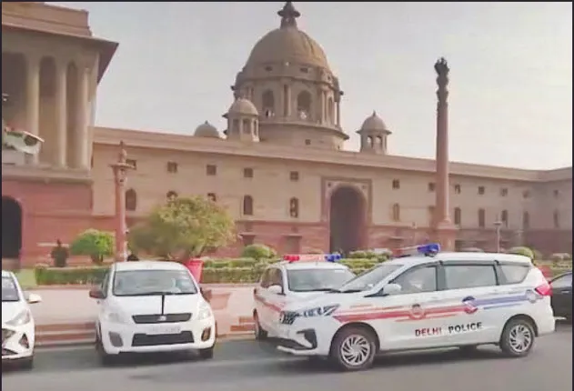 ଦିଲ୍ଲୀରେ ଗୃହ ମନ୍ତ୍ରଣାଳୟକୁ ବୋମା ଧମକ: ତଦନ୍ତ ପରେ ମିଥ୍ୟା ପ୍ରମାଣିତ