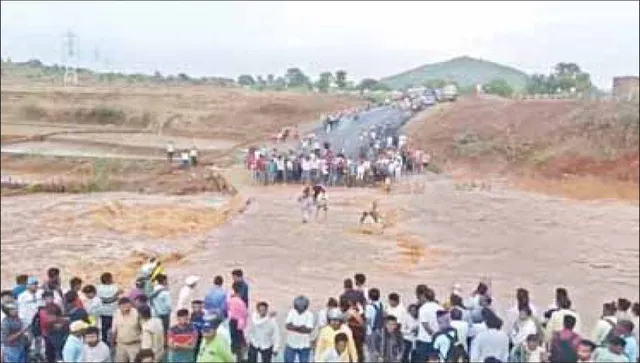 କାଳବୈଶାଖୀ ବର୍ଷାରେ ବୁଡ଼ିଗଲା ରାଜପଥ: କୋରାପୁଟ-ରାୟଗଡ଼ା ‌ଗମନାଗମନ ପ୍ରଭାବିତ