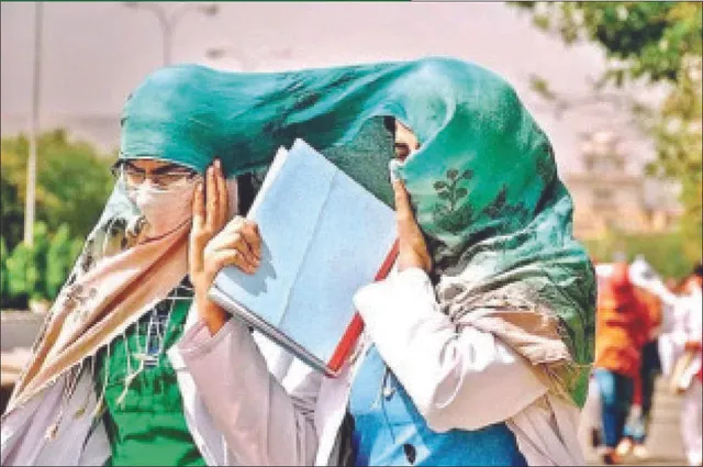 ୪ ରାଜ୍ୟ ଜଳୁଛି, ଦିଲ୍ଲୀରେ ୪୨ଂ