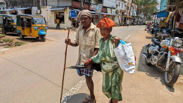ଦିବ୍ୟାଙ୍ଗ ଦୃଷ୍ଟିହୀନ ସୁବାଷଙ୍କ ଆଖି ସାଜିଲେ ରାଧା