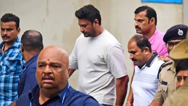 ରେଣୁକାସ୍ୱାମୀଙ୍କ ହତ୍ୟା ମାମଲାରେ ପୁଲିସର ବଡ ଖୁଲାସା: ପ୍ରମାଣ ନଷ୍ଟ କରିବାକୁ ଅଭିନେତା ନେଇଥିଲେ ୪୦ ଲକ୍ଷ ଟଙ୍କା