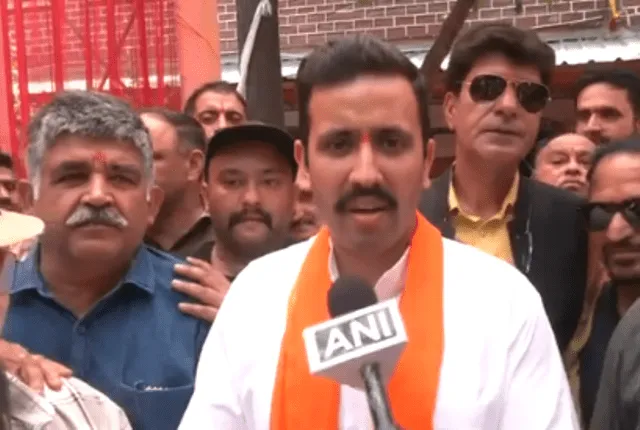 ଏବେ ପ୍ୟାକିଂ ସମୟ: କଙ୍ଗନାଙ୍କ ଉଦ୍ଦେଶ୍ୟରେ କହିଲେ ବିକ୍ରମାଦିତ୍ୟ ସିଂ