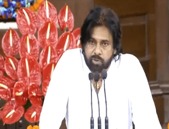 ମୋଦୀ ପ୍ରଧାନମନ୍ତ୍ରୀ ଥିବା ପର୍ଯ୍ୟନ୍ତ ଆମ ଦେଶ କାହା ଆଗରେ ମୁଣ୍ଡ ନୁଆଇଁବ ନାହିଁ: ପୱନ କଲ୍ୟାଣ