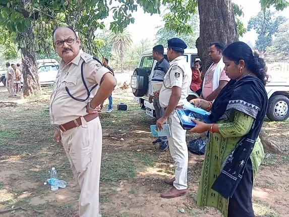 ପତ୍ନୀକୁ ହତ୍ୟା କରି ପୋତିଦେଲା ସ୍ୱାମୀ: ୪ ଦିନ ପରେ ଶବ ବାହାର କଲା ପୁଲିସ