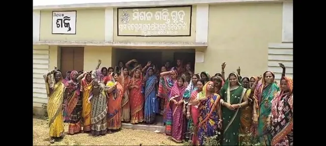 ମିସନ ଶକ୍ତିରେ ବ୍ୟାପକ ହେରଫେର ଅଭିଯୋଗ: ବିକ୍ଷୋଭ ପ୍ରଦର୍ଶନ କଲେ ଶତାଧିକ ମହିଳା