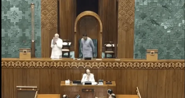 ବୁଧବାର ବାଚସ୍ପତି ନିର୍ବାଚନ, ନିଜ ନିଜ ସଦସ୍ୟଙ୍କୁ ହ୍ବିପ୍ ଜାରି କଲେ ବିଜେପି, କଂଗ୍ରେସ୍