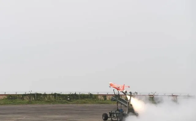 ଦ୍ରୁତଗତି ସମ୍ପନ୍ନ ‘ଅଭ୍ୟାସ’ କ୍ଷେପଣାସ୍ତ୍ରର ସଫଳ ପରୀକ୍ଷଣ