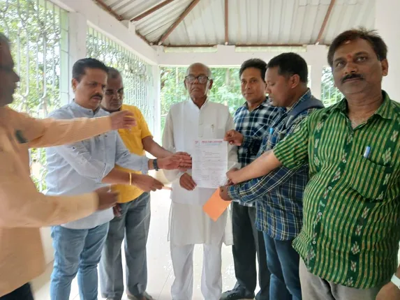 ବିଭିନ୍ନ ସମସ୍ୟା ନେଇ ପ୍ରେସ୍‌ କ୍ଳବ ସଦସ୍ୟଙ୍କ ସହ ଆଲୋଚନା କଲେ ବିଧାୟକ