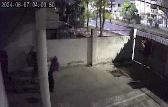 ଲ‌‌କ୍ଷ୍ନୌରେ ଘର ଭିତରେ ପଶି ଚୋରି କଲେ ମହିଳା ଗ୍ୟାଙ୍ଗ୍‌, ସିସିଟିଭିରେ ଦୃଶ୍ୟ କଏଦ