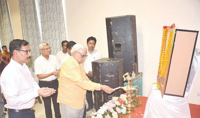 ଅନ୍ୟକୁ ଖୁସିରେ ରଖିବାରେ ପ୍ରକୃତ ଆନନ୍ଦ ମିଳେ, ପ୍ରତ୍ୟେକ ସମସ୍ୟା ହେଉଛି ଏକ ସମାଧାନ: ପ୍ରଫେସର୍‌ ଭାବଗ୍ରାହୀ ରଥ