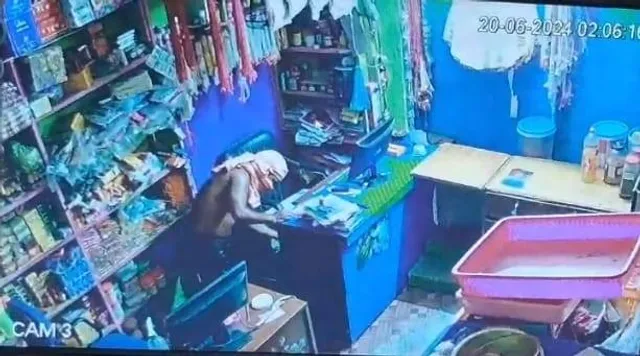 ଆଜବେଷ୍ଟସ ଭାଙ୍ଗି ଦୋକାନରୁ ୬୦ ହଜାର ଟଙ୍କାରୁ ଅଧିକ ଚୋରି