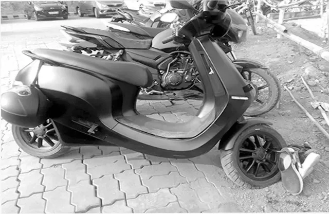 ଚିନ୍ମୟ ଚେତନା: ଜୋତା ଷ୍ଟାଣ୍ଡ୍ ଅନୁଚିନ୍ତା