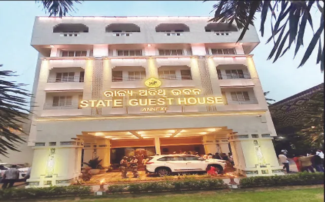 ଅତିଥି ଭବନରୁ କାର୍ଯ୍ୟ ଆରମ୍ଭ କଲେ ମୋହନ: ୧୦୦ ଦିନର କାର୍ଯ୍ୟକ୍ରମର ଟାର୍ଗେଟ୍‌ ଦେଲେ