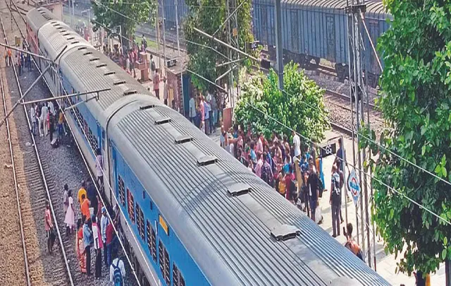 ଧଉଳି ଏକ୍ସପ୍ରେସ୍‌ରେ ନିଆଁ