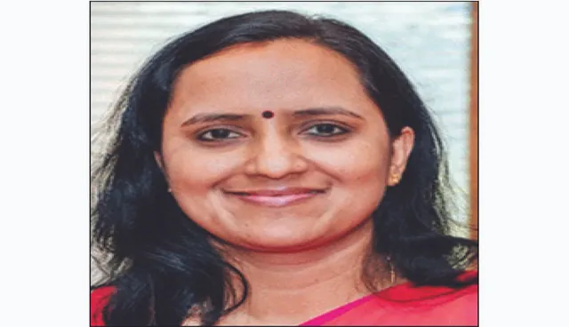 ଛୁଟିରେ ଗଲେ ସୁଜାତା କାର୍ତ୍ତିକେୟନ୍