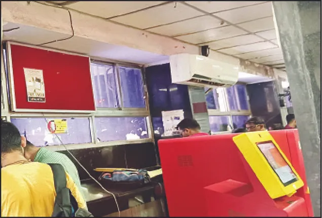 ଯୁଗ ସହିତ ତାଳଦେଉନି ଜିପିଓ: ଅଧାରୁ ଅଧିକ ଫ୍ୟାନ୍‌ ଅଚଳ