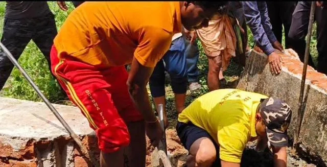 ଡ୍ରେନ ଖୋଳୁଥିବା ସମୟରେ ମାଡ଼ିବସିଲା କାନ୍ଥ, ଚାଲିଗଲା ଦମ୍ପତିଙ୍କ ଜୀବନ