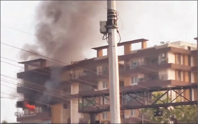 ଆପାର୍ଟମେଣ୍ଟ୍‌ରେ ଅଗ୍ନିକାଣ୍ଡ; ବର୍ତ୍ତିଗଲା ଠାକୁର ଘର