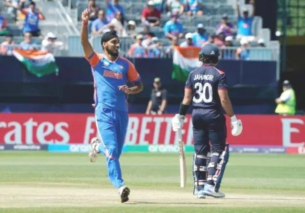 ଭାରତ ପାଇଁ ବିଜୟ ଲକ୍ଷ୍ୟ ୧୧୧ ରନ୍