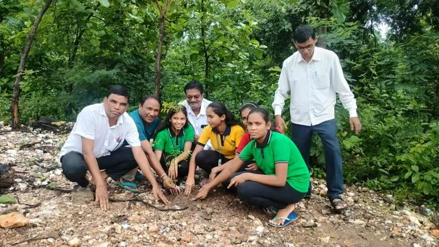 ସମ୍ବାଦ ସାହିତ୍ୟଘର ଓ ଅମରପାଲି ହାଇସ୍କୁଲର ମିଳିତ ଆନୁକୂଲ୍ୟରେ ବୃକ୍ଷ ରୋପଣ କାର୍ଯ୍ୟକ୍ରମ