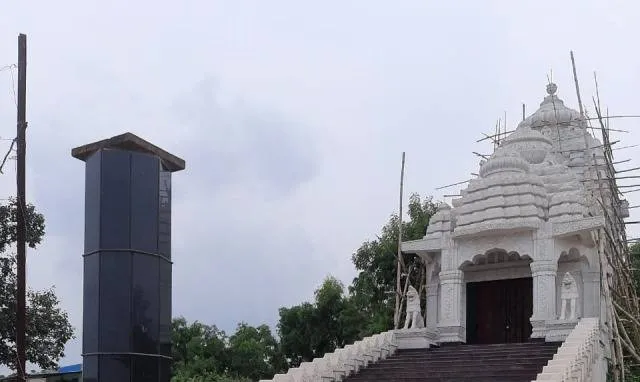 ୨୫ ବର୍ଷ ହେଲା ଅସମ୍ପୂର୍ଣ୍ଣ ହରିଚନ୍ଦନପୁରର ଜଗନ୍ନାଥ ମନ୍ଦିର
