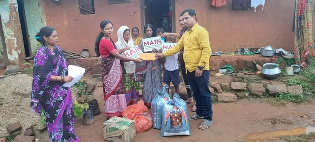 ସ୍ବେଛାସେବୀ ସଂଗଠନ ପକ୍ଷରୁ ସହାୟତା ପ୍ରଦାନ