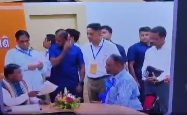 କନିଷ୍ଠ ଯନ୍ତ୍ରୀଙ୍କ ନାମରେ ସମନ୍ବିତ ଆଦିବାସୀ ଉନ୍ନୟନ ସଂସ୍ଥା ଦେଲା ଏତଲା