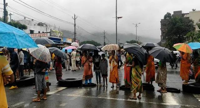 ମାଲକାନଗିରିର ତଳିଆ ଅଂଚଳରେ ପଶିଲା ପାଣି; ପ୍ରତିବାଦରେ ୩୨୬ ଜାତୀୟ ରାଜପଥ ଅବରୋଧ