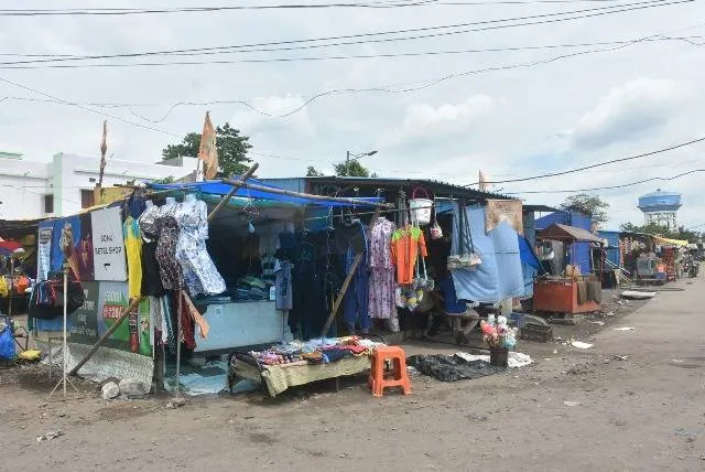 ଆର୍‌ଏମ୍‌ସି ମାଡ଼ିବସିଛି ସରକାରୀ କଲେଜ ଜମି: ସ୍ଥାନାନ୍ତର ହୋଇପାରୁନି ଯୁକ୍ତ ଦୁଇ କଲେଜ