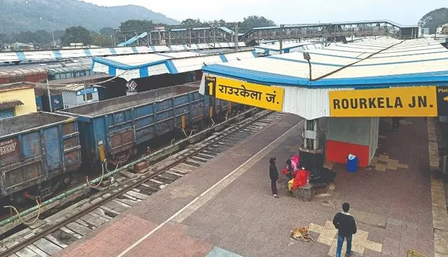 ରାଉରକେଲାକୁ ନୂଆ ବନ୍ଦେଭାରତ କେବେ?,ବାଧକ ସାଜିଛି ଦୁର୍ବଳ ଭିତ୍ତିଭୂମି, କ୍ରମାଗତ ଅବହେଳା