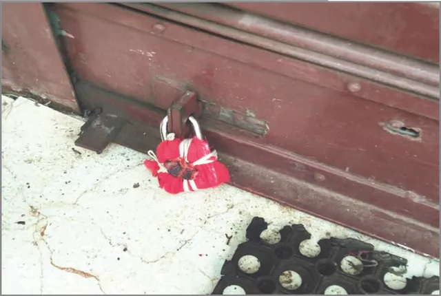 ‘ବଲେ ବଲେ ଢାବା’ରେ ତାଲା ଝୁଲିଲା