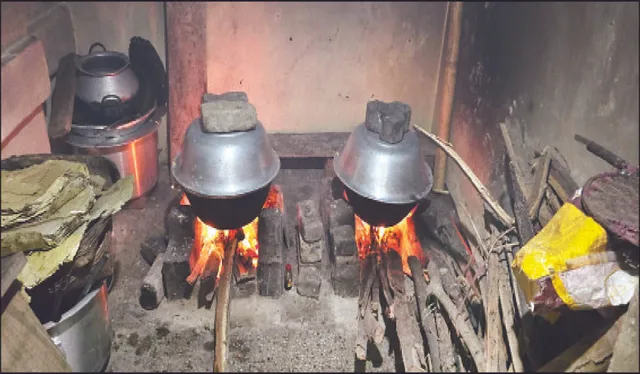 ମାଉସୀ ମା’ଙ୍କ ପୋଡ଼ପିଠା ପ୍ରସ୍ତୁତି ଆରମ୍ଭ: ବାହୁଡ଼ାରେ ହେବ ସମର୍ପଣ