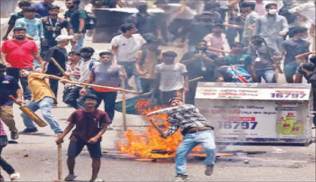 ବାଂଲା ହିଂସା ଅଣାୟତ୍ତ: ଦେଖିବାମାତ୍ରେ ଗୁଳି, ୧୧୫ ମୃତ, ୧୫୦୦ ଆହତ