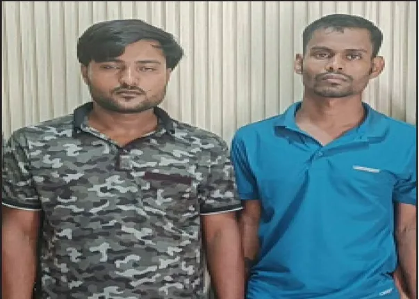 ଯୌନପିପାସୁ ଛଦ୍ମବେଶୀ ସମାଜସେବୀ: ନଗ୍ନ ଫଟୋ ଭାଇରାଲ୍‌ କରିବାନେଇ ବ୍ଲାକ୍‌ମେଲ୍‌