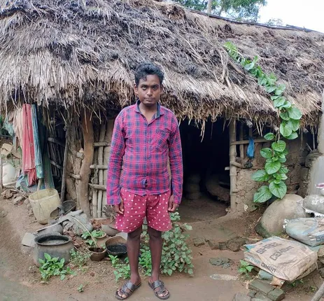 ଅନ୍ୟ ଆକାଉଣ୍ଟରେ ଆବାସ ଅର୍ଥ : ଭଙ୍ଗା କୁଡ଼ିଆରେ ଦୁଃଶାସନ