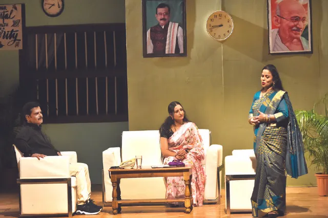 ଚାରି ନରନାରୀଙ୍କ ଅନ୍ତର୍ଦ୍ବନ୍ଦ୍ବର କାହାଣୀ ‘ଆଗାମୀ’