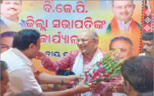 ସମ୍ବଲପୁର ଜିଲ୍ଲା ବିଜେପି ବିବାଦ: ଗିରୀଶ ଖୋଲିଲେ ଅଲଗା ଅଫିସ