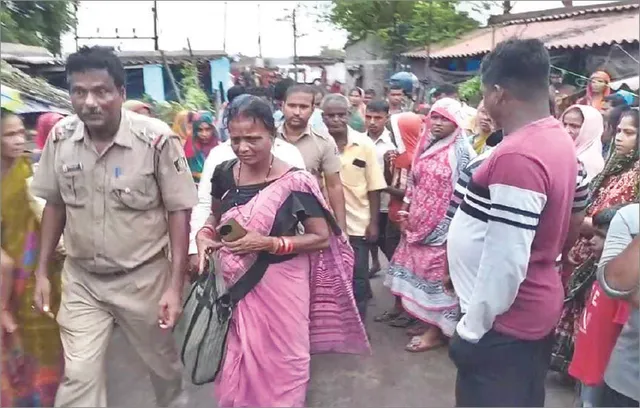 ଏକ୍ସପାଏରି ବଟିକା ଖାଇ ୩୦ ପିଲା ଅସୁସ୍ଥ: ହସ୍ପିଟାଲ୍‌ରେ ସିଡିଏମ୍ଓ, ସିଆର୍‌ସିସି, ନିର୍ବାହୀ ଅଧିକାରୀଙ୍କ ଛାନଭିନ୍‌