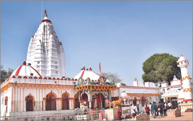 ଆର୍ଥିକ ସଂକଟରେ ସମଲେଶ୍ବରୀ ମନ୍ଦିର: ଆୟ ଠାରୁ ବ୍ୟୟ ଅଧିକ