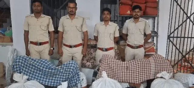 ଅବକାରୀ ବିଭାଗର ଚଢ଼ଉ: ୭୦ କେଜି ଗଞ୍ଜେଇ ଜବତ, ୭ ଗିରଫ