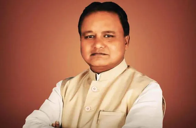 ଜାରି ରହିବ ସାମ୍ବାଦିକଙ୍କ ସ୍ୱାସ୍ଥ୍ୟ ବୀମା ଯୋଜନା, ମୁଖ୍ୟମନ୍ତ୍ରୀଙ୍କ ସବୁଜ ସ‌ଙ୍କେତ