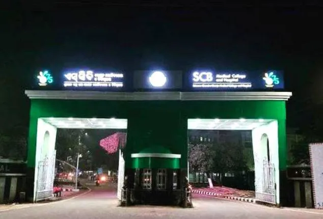 ସଂଘବଦ୍ଧ ଭାବେ ଆକ୍ରମଣ କରି ଯୁବକଙ୍କ ହାତକୁ ଦା’ରେ ହାଣିଲେ