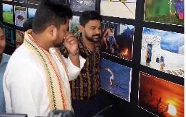 ପେଶାଦାର ଫଟୋଗ୍ରାଫରଙ୍କ ଆଭିମୁଖ୍ୟ ନିଆରା ହୋଇଥାଏ: ମନ୍ତ୍ରୀ