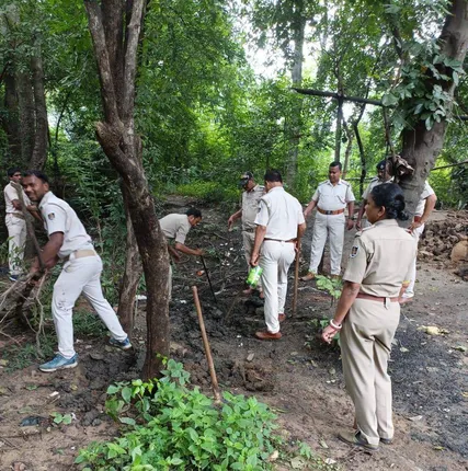 ରାଇରଙ୍ଗପୁର ଉପଖଣ୍ଡରୁ ବିପୁଳ ଦେଶୀ ମଦ ଜବତ