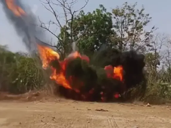 ସୁରକ୍ଷାକର୍ମୀଙ୍କୁ ଟାର୍ଗେଟ କରି ଖଞ୍ଜିଥିଲେ ଲ୍ୟାଣ୍ଡମାଇନ: ବିସ୍ଫୋରଣରେ ଗଲା ମହିଳାଙ୍କ ଜୀବନ