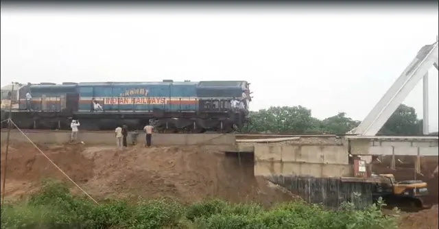 ବୌଦ୍ଧକୁ ଗଡ଼ିଲା ପରୀକ୍ଷଣ ଟ୍ରେନ ଇଞ୍ଜିନ