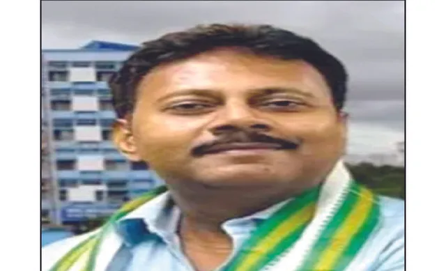 ପୂର୍ବତନ ଅଧ୍ୟକ୍ଷଙ୍କୁ ସିବିଆଇର ପ୍ରଶ୍ନ: ପିତାମାତାଙ୍କୁ କାହିଁକି ୩ ଘଣ୍ଟା ଅପେକ୍ଷା କରିବାକୁ ପଡ଼ିଲା?